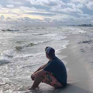 Meet your Posher, Sam